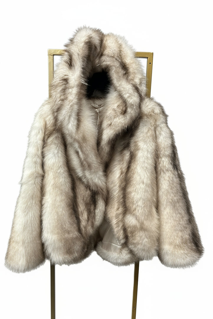 ECO PELLICCIA CON CAPPUCCIO BEIGE